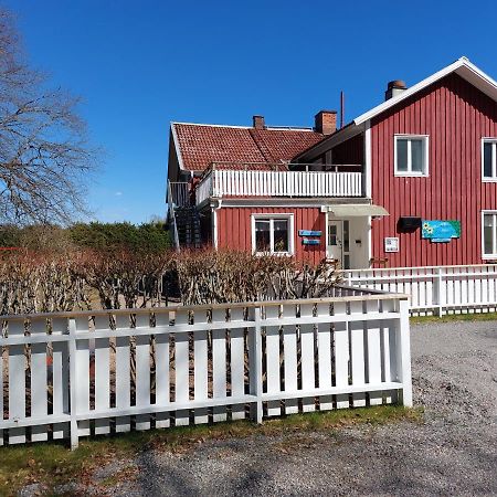 Flora Dekor Gaestgard, Lenagarden Pensionat Alingsås Eksteriør billede