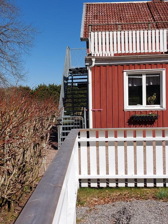 Flora Dekor Gaestgard, Lenagarden Pensionat Alingsås Eksteriør billede